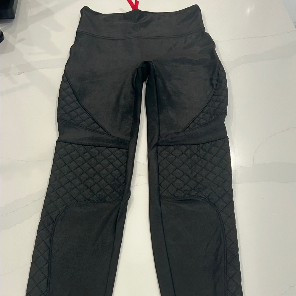 Spanx - Quilted Panel Black Leggings
